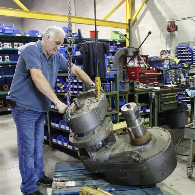 Gear motors by Bauer GMC
					width=